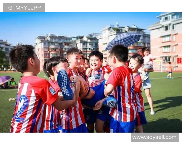 万州冰岛与墨西哥的精彩对决揭示足球魅力与文化交融的无限可能 万州冰岛与墨西哥的精彩对决揭示足球魅力与文化交融的无限可能