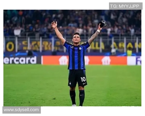 国米队长劳塔罗续约谈判遇阻年薪差距达500万欧元引发争议 国米队长劳塔罗续约谈判遇阻年薪差距达500万欧元引发争议